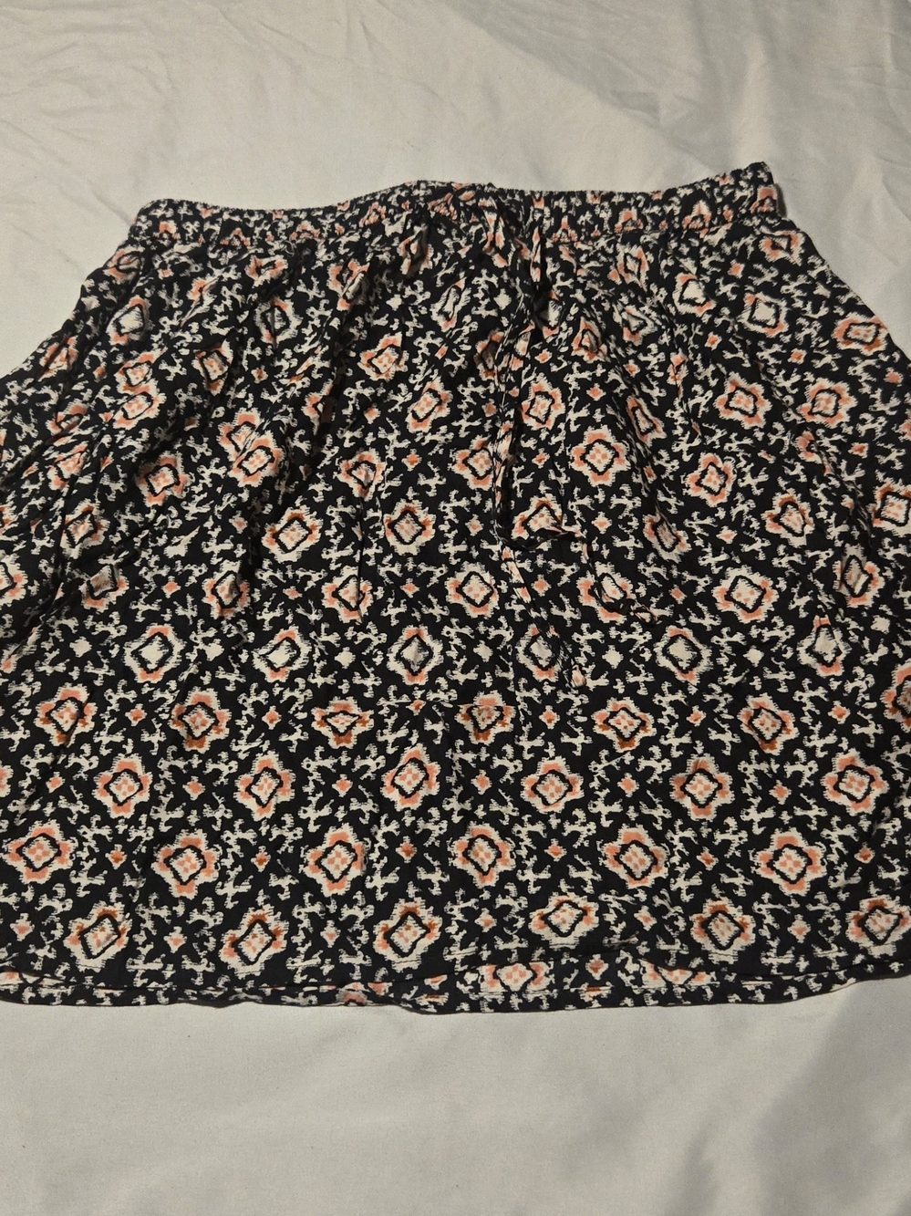 Abercrombie & Fitch Navy Floral Women's Skirt - Small